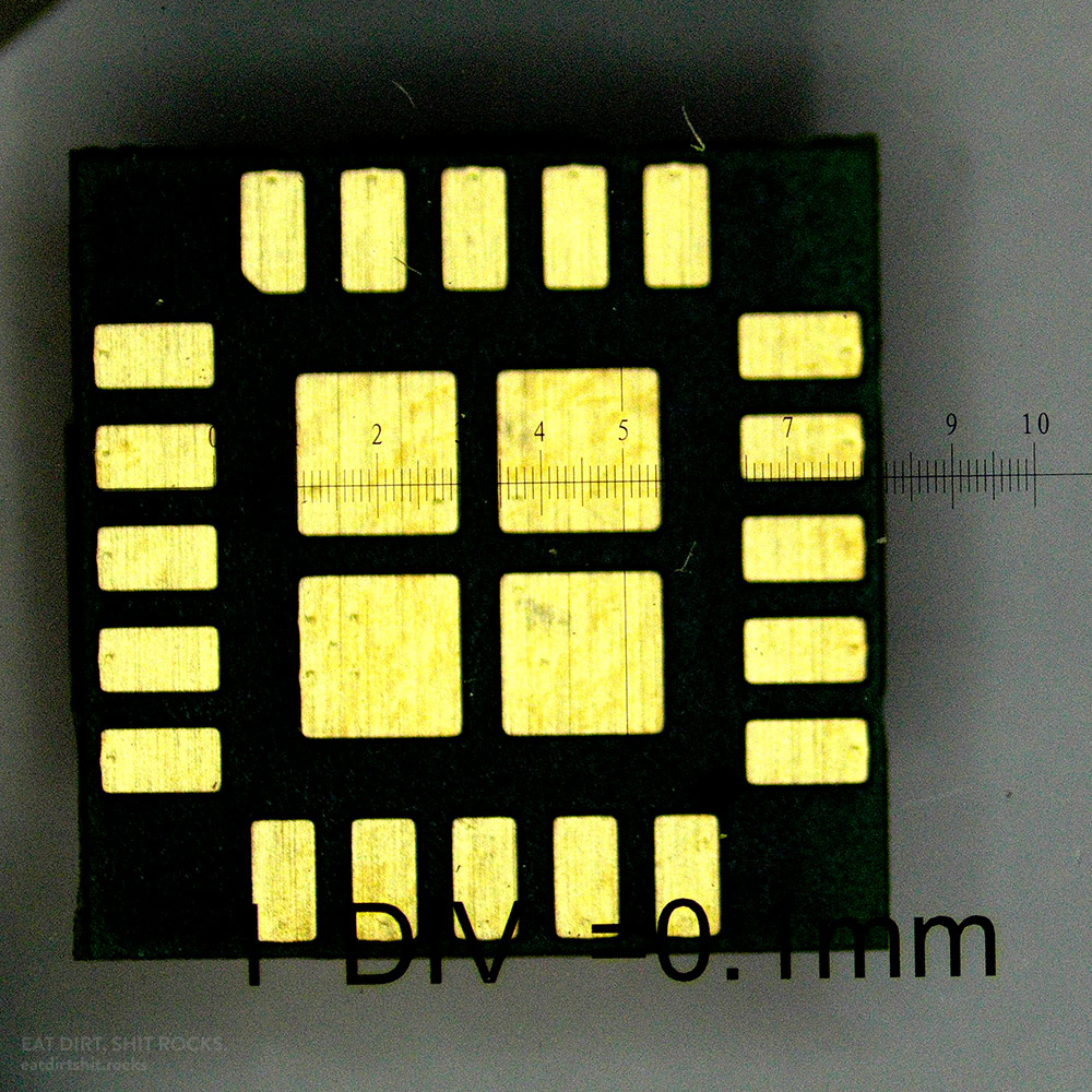Scale running through the center of the component.