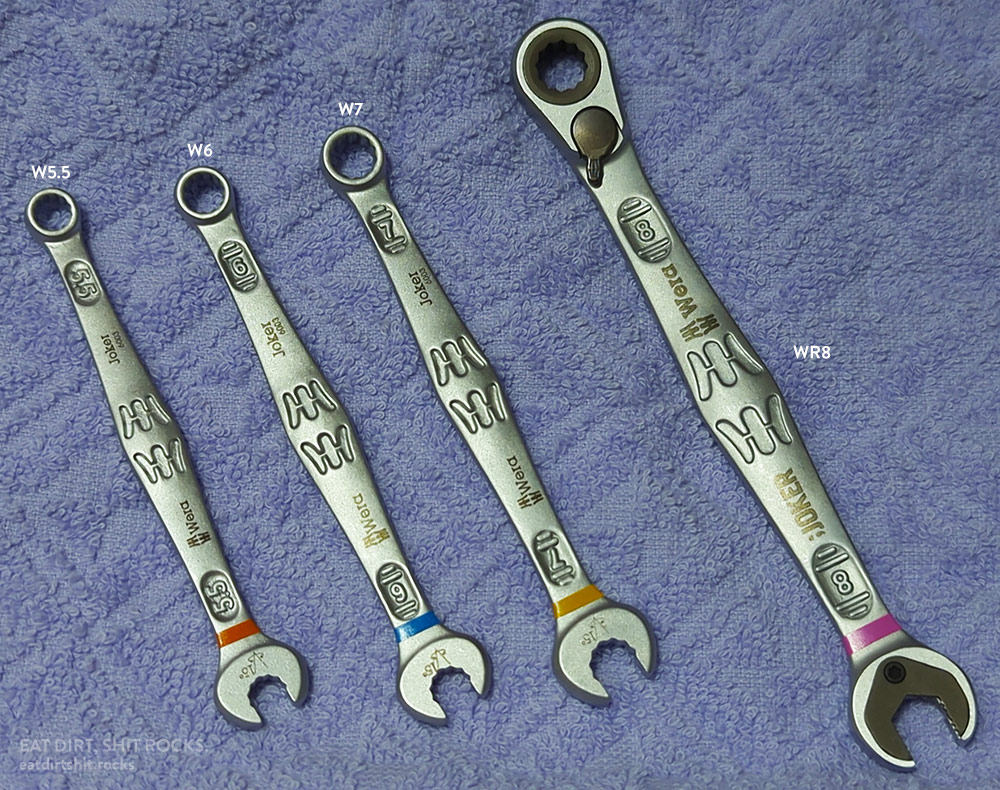 Some hex-head bolts (M5, M4, and M3) with their measured dimensions.